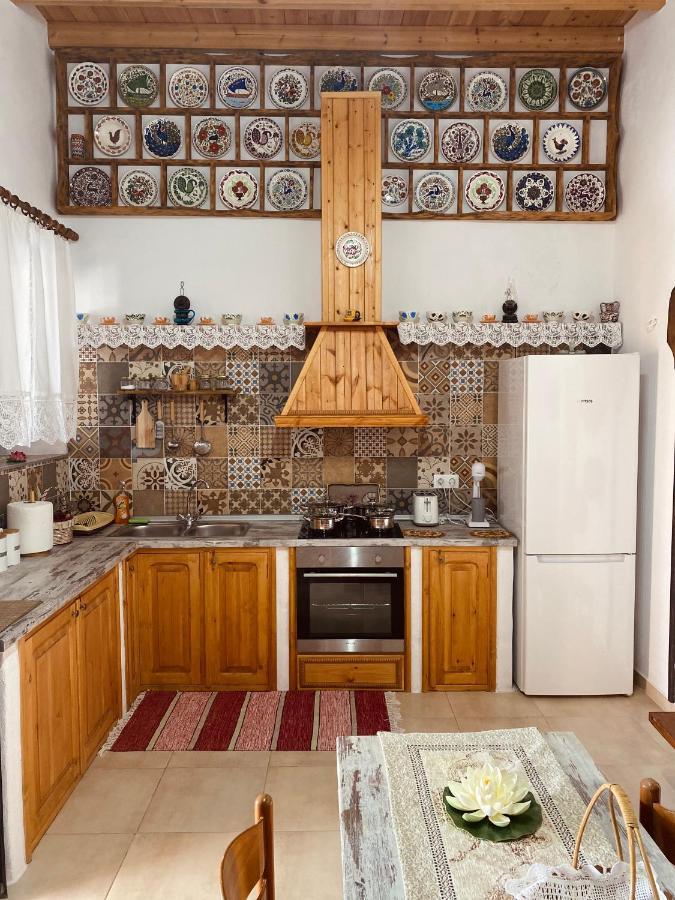Archangelos Family House ภายนอก รูปภาพ